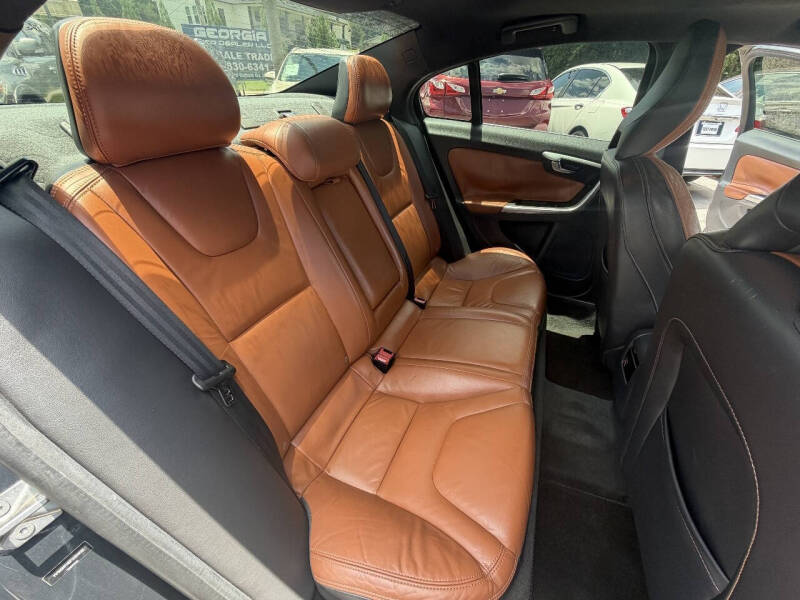 2015 Volvo S60 T5 Drive-E Platinum