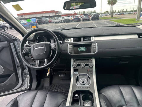 2015 Land Rover Range Rover Evoque Pure Premium