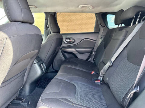 2019 Jeep Cherokee Latitude