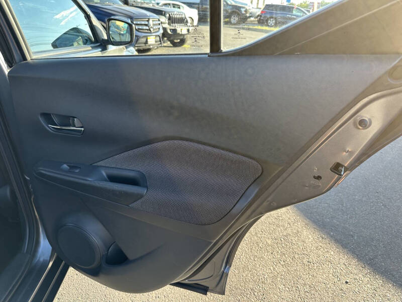 2019 Nissan Kicks SV