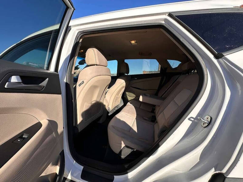 2017 Hyundai Tucson SE