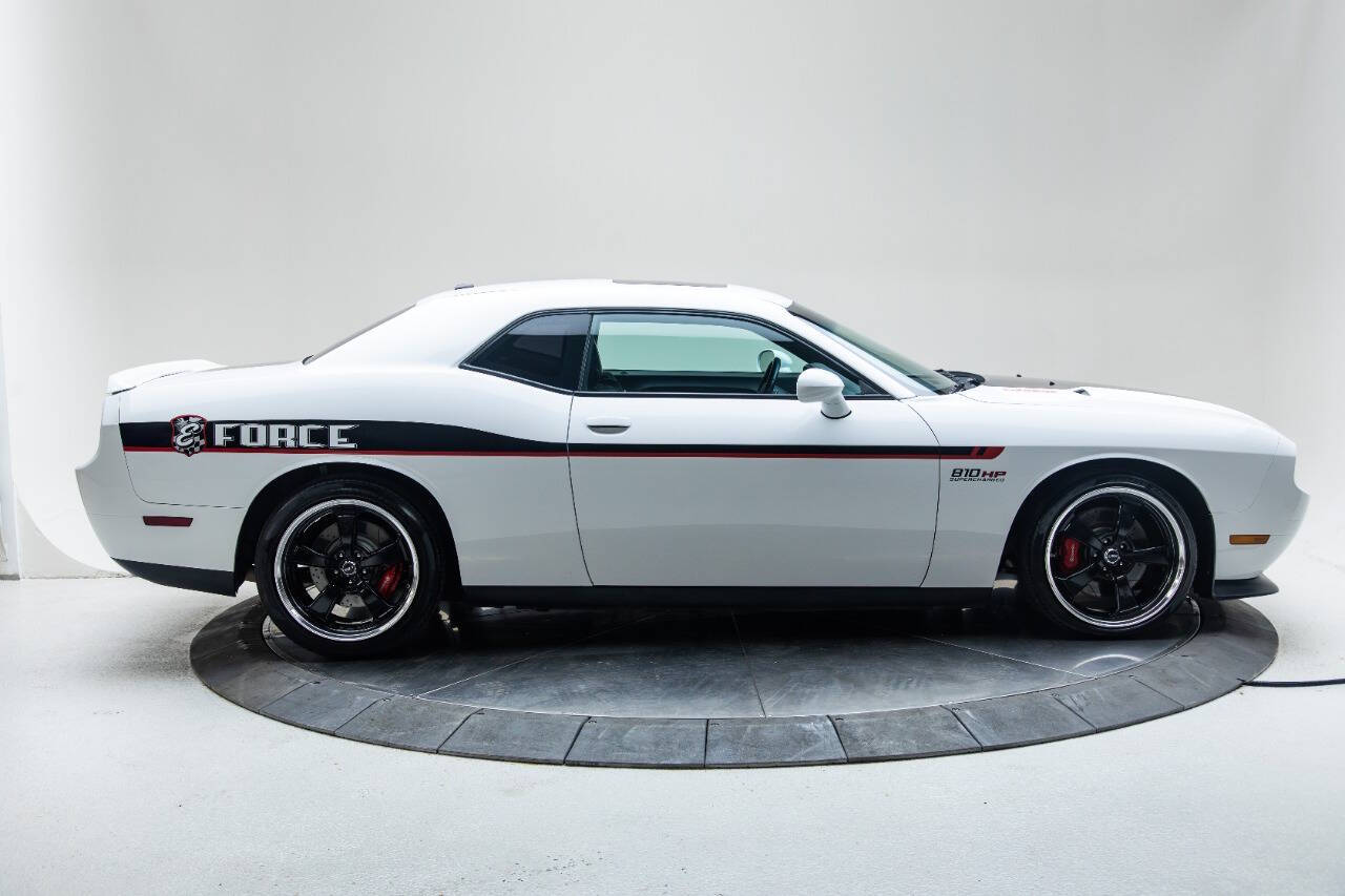 2012 Dodge Challenger 4