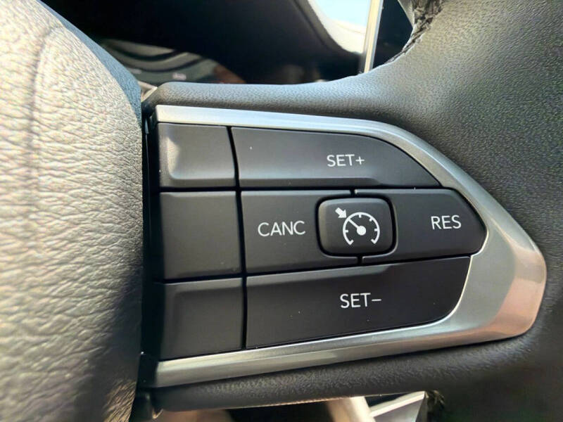 2023 Jeep Compass Latitude Lux