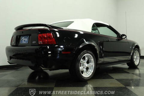 2000 Ford Mustang GT