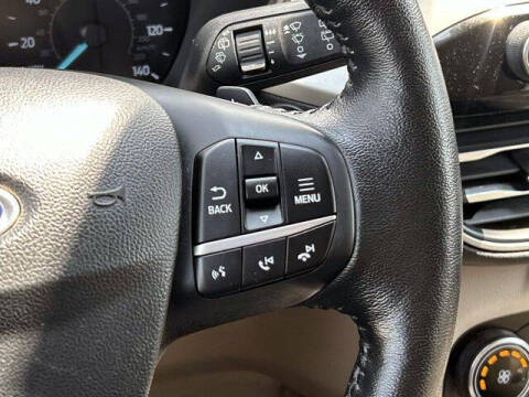 2020 Ford Escape SEL