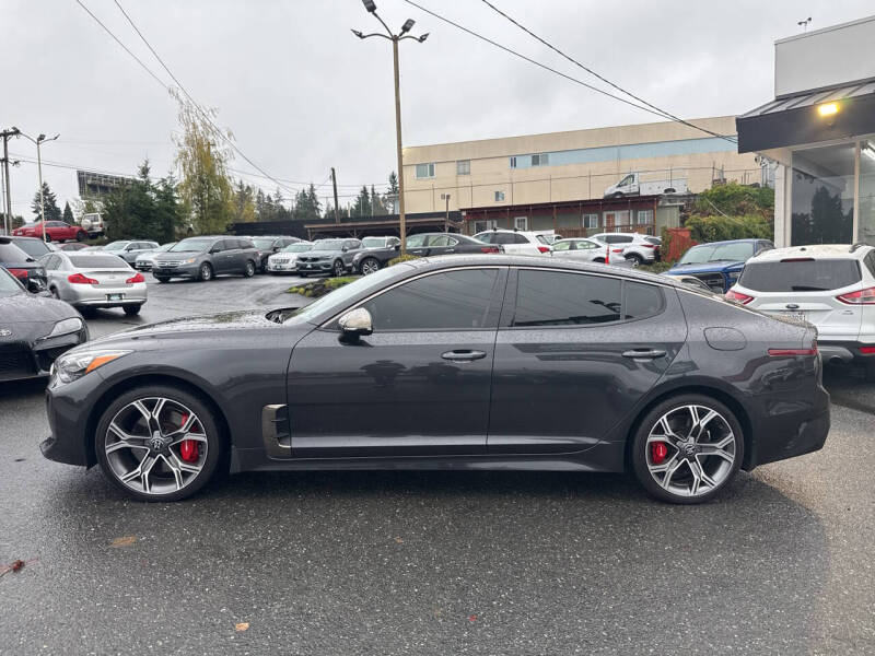 2019 Kia Stinger GT1