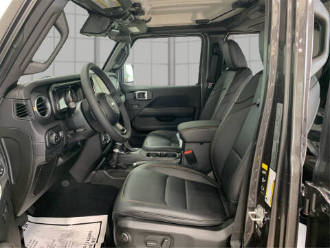 2025 Jeep Gladiator High Tide