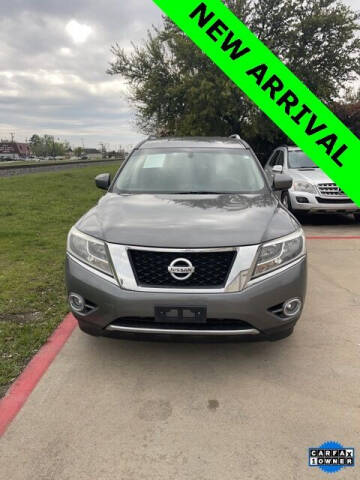 2015 Nissan Pathfinder for sale at LAKESIDE MOTORS, INC. in Sachse TX