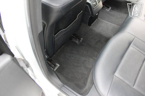 2010 Mercedes-Benz E-Class