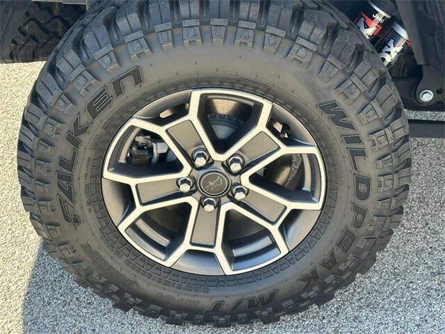 2024 Jeep Gladiator Mojave