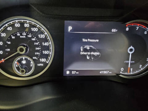 2023 Genesis G70