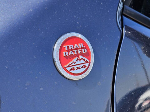 2023 Jeep Renegade Trailhawk