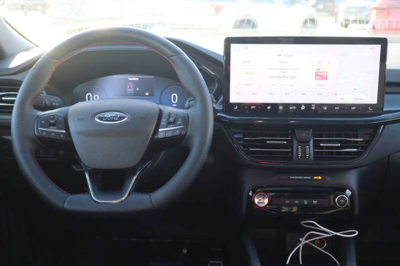 2023 Ford Escape ST-Line Select