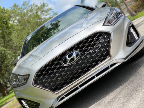 2018 Hyundai Sonata for sale at HIGH PERFORMANCE MOTORS in Hollywood FL