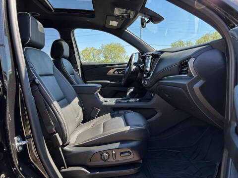 2023 Chevrolet Traverse Premier