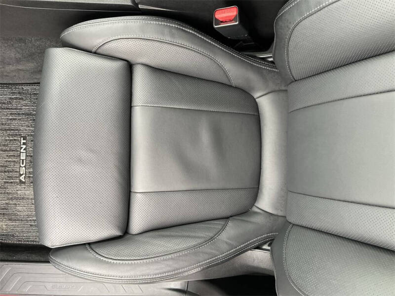 2025 Subaru Ascent Limited 8-Passenger