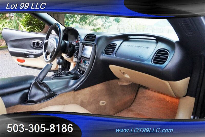 2004 Chevrolet Corvette