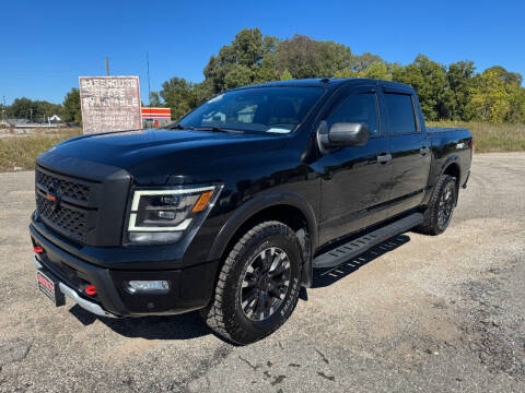 2021 Nissan Titan