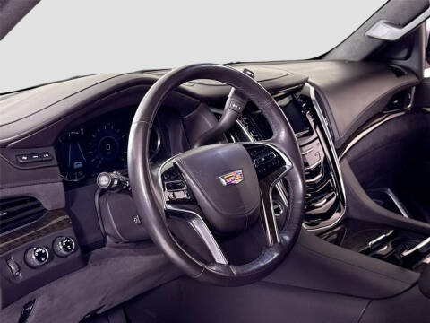 2020 Cadillac Escalade Platinum