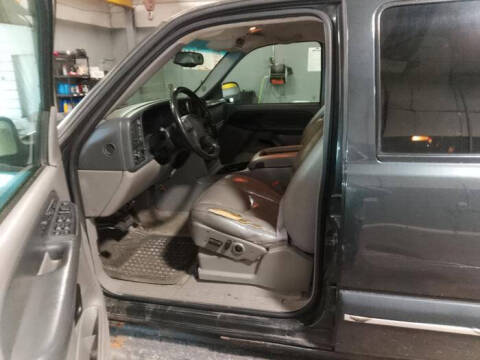 2003 Chevrolet Suburban