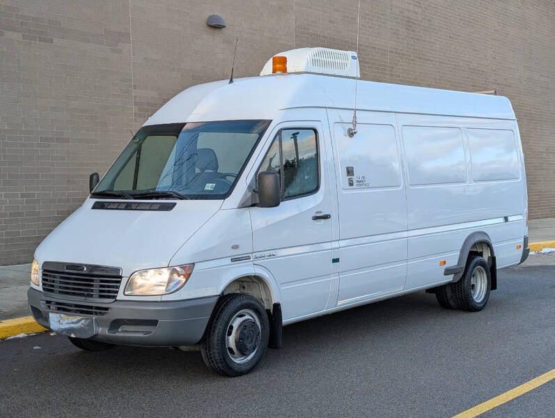 2003 Dodge Sprinter Van Standard's photo