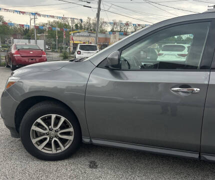 2016 Nissan Pathfinder S