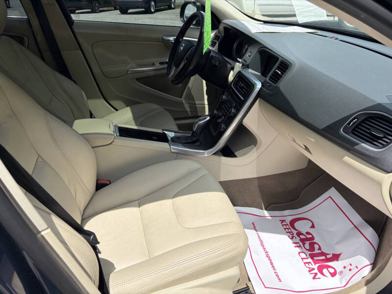 2013 Volvo S60 T5