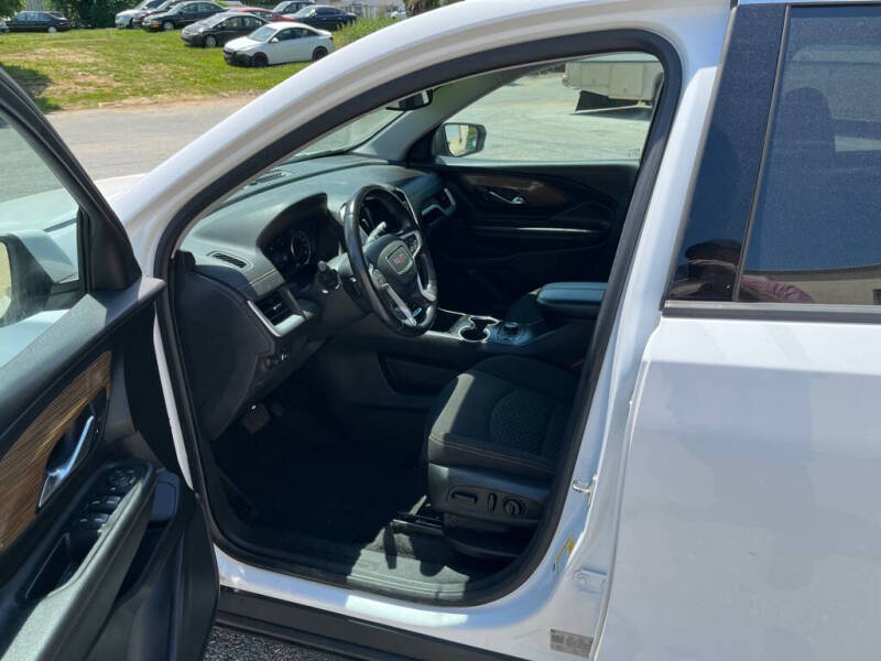 2020 GMC Terrain SLE