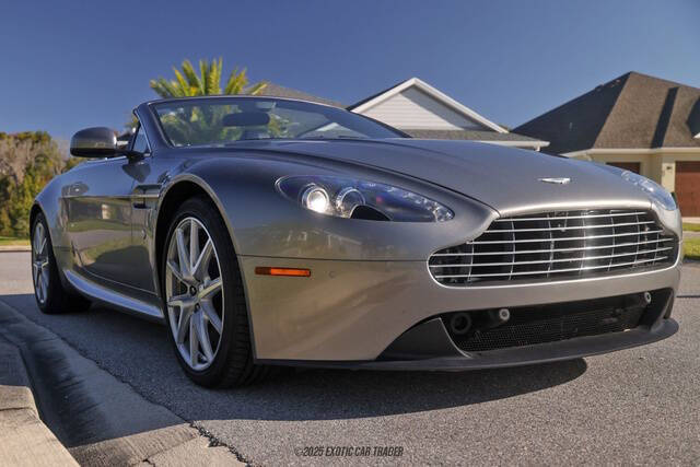 2012 Aston Martin V8 Vantage Roadster