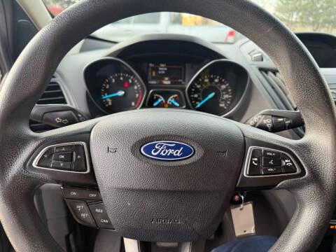 2019 Ford Escape S