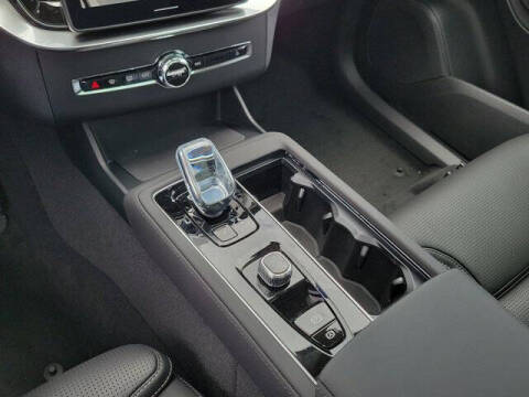 2026 Volvo XC90 B6 Ultra Dark 7P
