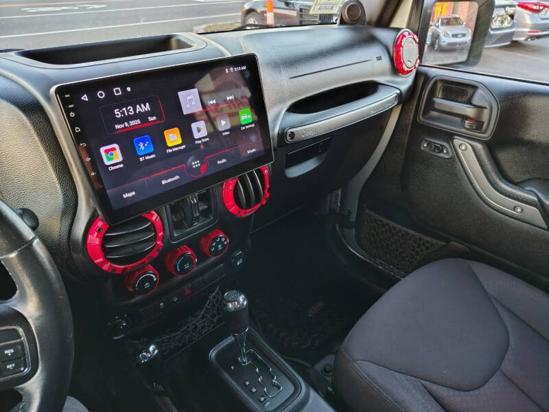 2013 Jeep Wrangler Unlimited Sport