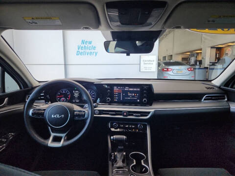 2022 Kia K5