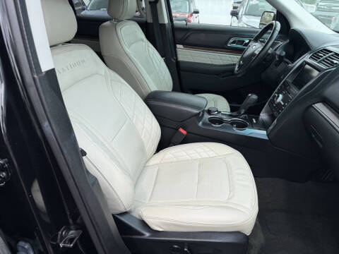 2016 Ford Explorer Platinum