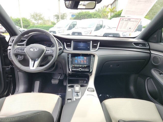 2025 Infiniti QX55 Luxe