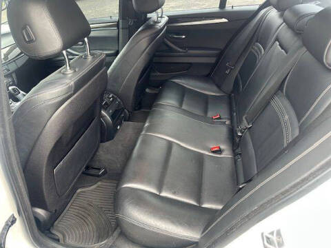 2015 BMW 5 Series 528i xDrive