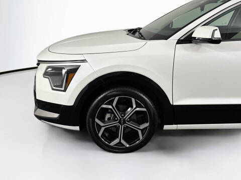 2023 Kia Niro EX Touring