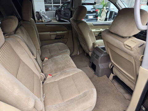 2012 Nissan Armada SV