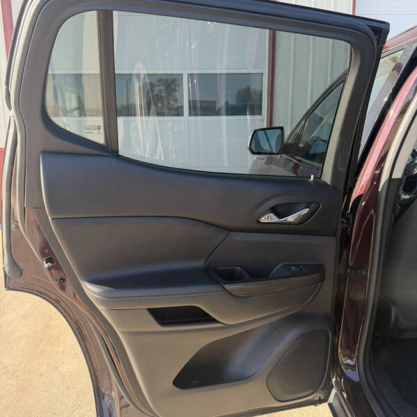 2017 GMC Acadia SLE-2