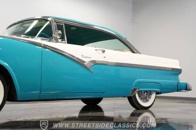 1956 Ford Fairlane