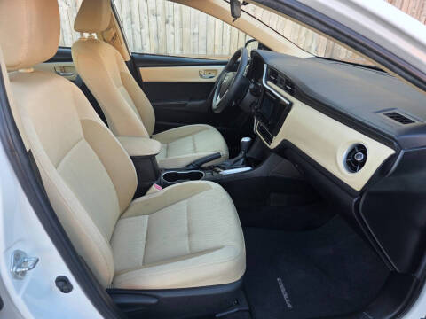 2019 Toyota Corolla LE