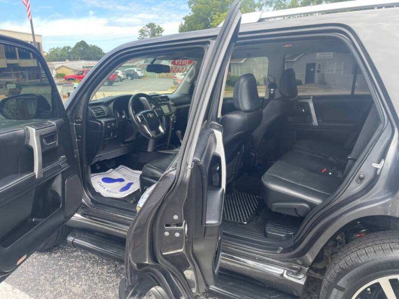 2019 Toyota 4Runner SR5