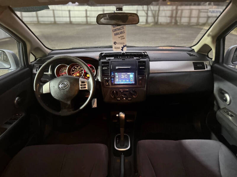2009 Nissan Versa 1.8 SL