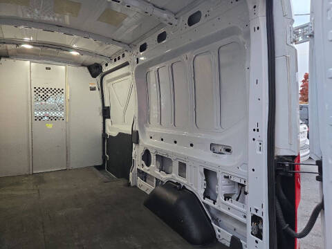 2022 Ford Transit 250