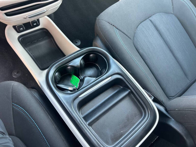 2021 Chrysler Pacifica Touring