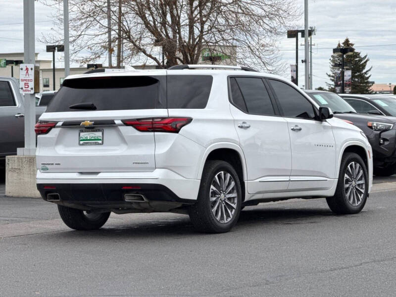 2023 Chevrolet Traverse Premier