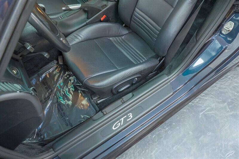 2004 Porsche 911 GT3