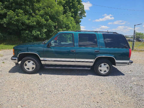 1996 GMC Yukon for sale at Iron Works Auto Sales in Hubbard OH