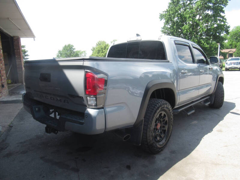 2017 Toyota Tacoma