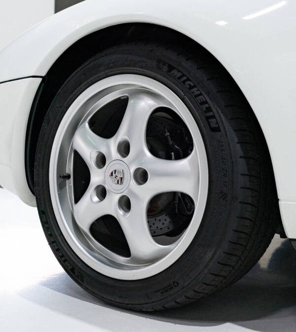 1996 Porsche 911 Carrera